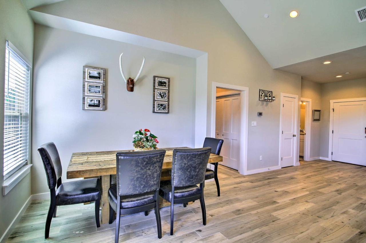 Uncorked Ranch Hill Country Home 1 Mi To Winery فريدريكسبيرغ المظهر الخارجي الصورة